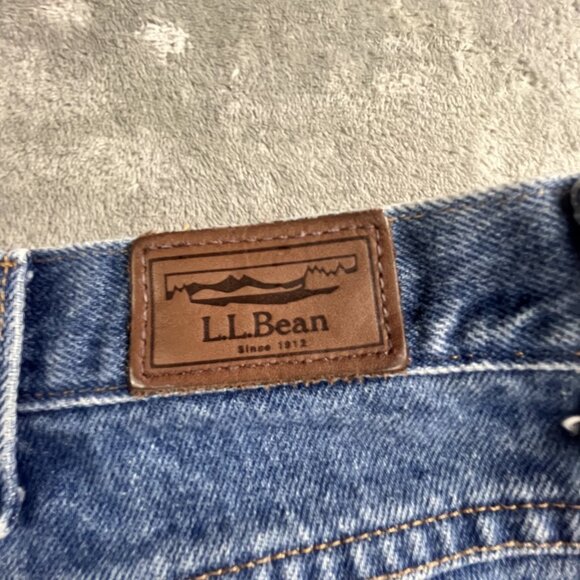 Vintage LL Bean Jeans Mens 44x30 Blue Denim Classic Fit Straight Leg Y2K 220626 - Picture 3 of 16